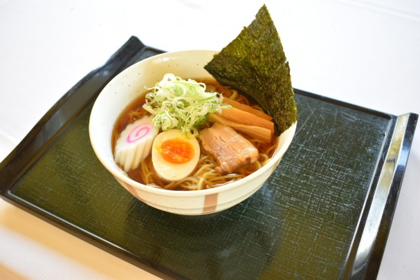 鶏ガラ醤油ラーメン